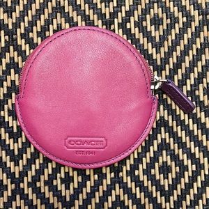 Vintage Y2K Coach polished round PINK Fuchsia and purple Coin Purse 7808